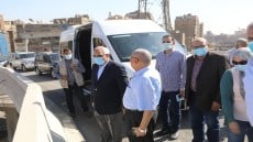 ميدانياً .. محافظ الجيزة يتفقد أعمال إنشاء الاسطبل الحضارى بمحيط المنطقة الاثرية بالاهرامات .. يتواصل مع أهالى المنطقة لحل شكواهم .. يوجه رئيس حى الهرم بهذه التوجيهات