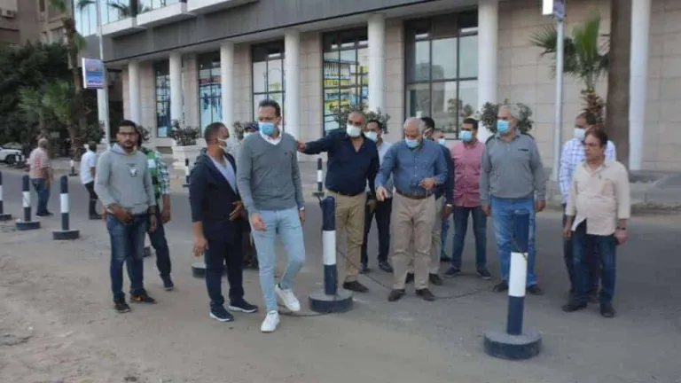 خلال جولته بميدان الجلاء ومحاور البحر الأعظم والنيل السياحي ومراد .. تكليفات هامه لرئيس حى الدقى من محافظ الجيزة .. فما هى !!