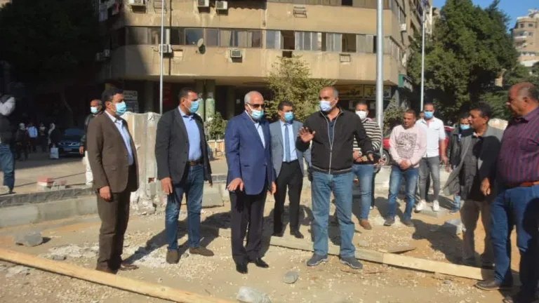 بشأن تطوير ميدان المساحه وشارع مراد .. محافظ الجيزة يحاور أهالى المنطقة للوصول إلى أفضل صورة