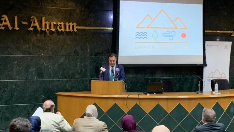 منتدى القاهرة للتغير المناخى يوصى بزيادة رفع الوعي حول قضايا التغير المناخي الفترة القادمة