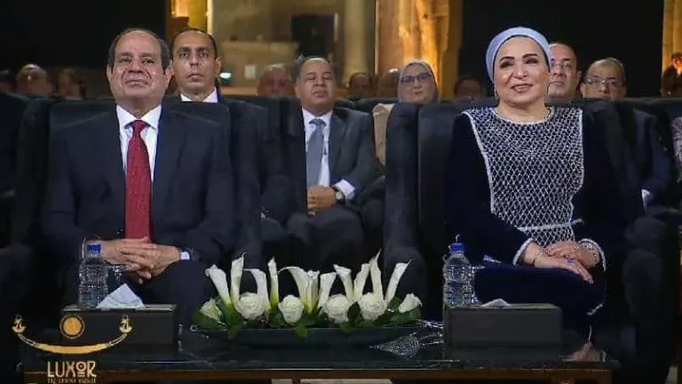 السيسى يشهد افتتاح طريق الكباش .. مصر تعلن للعالم ما حدث فى الماضى لم يكن صدفة .. عرض فني مستوحى من عيد الإبت القديم