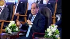 السيسى يوضح اسباب وجود خدمات تنموية على الطرق الجديدة