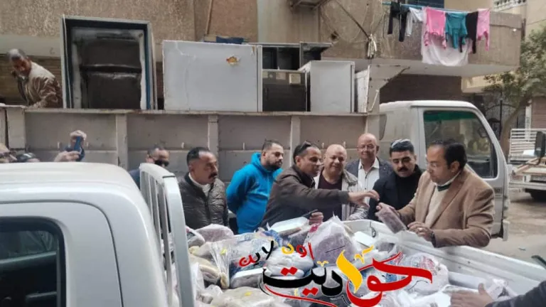 غلق وتشميع مطعم بيتزا وكشرى شهير بشارع ترسا .. ضبط ٥٥٠ كجم لحوم مفروم وسجق وشاورما غير صالحه للاستخدام الادمي