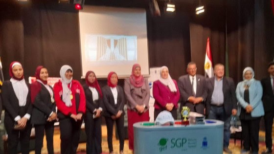 جمعية مصر للشباب والبيئة تسلم الجامعات المصرية حاويات لتجميع المخلفات الالكترونية تنفيذا لمبادرة” اتحضر للاخضر”