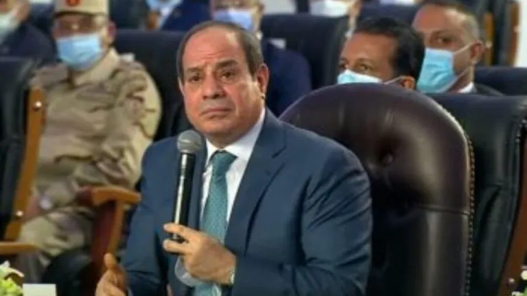 من التشكيك إلى التصفيق .. كيف أثبت السيسي أنه على حق؟