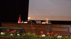 لتأسيس خطاب ديني جديد: محاضرة للخشت والأزهري كاشفة حول الثوابت والمتغيرات في الإسلام بجامعة القاهرة