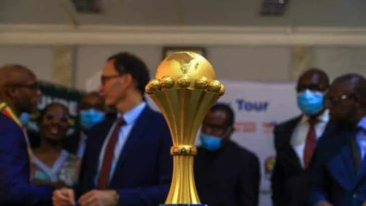 رئيس "كاف" يحسم الجدل .. يعلن إقامة كأس أمم أفريقيا في موعدها