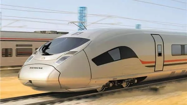 حريق ضخم بموقع إنشاء مشروع القطار السريع فى البدرشين