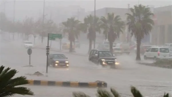 تقلبات حادة في الطقس: الأرصاد تحذر من رياح وأمطار مفاجئة