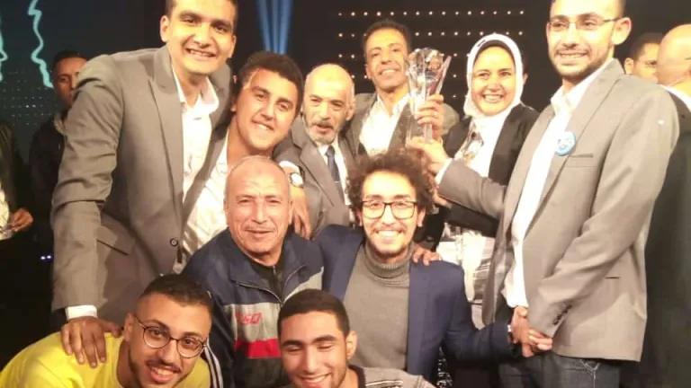 جامعة القاهرة تفوز بكأس مسابقة "عباقرة الجامعات"
