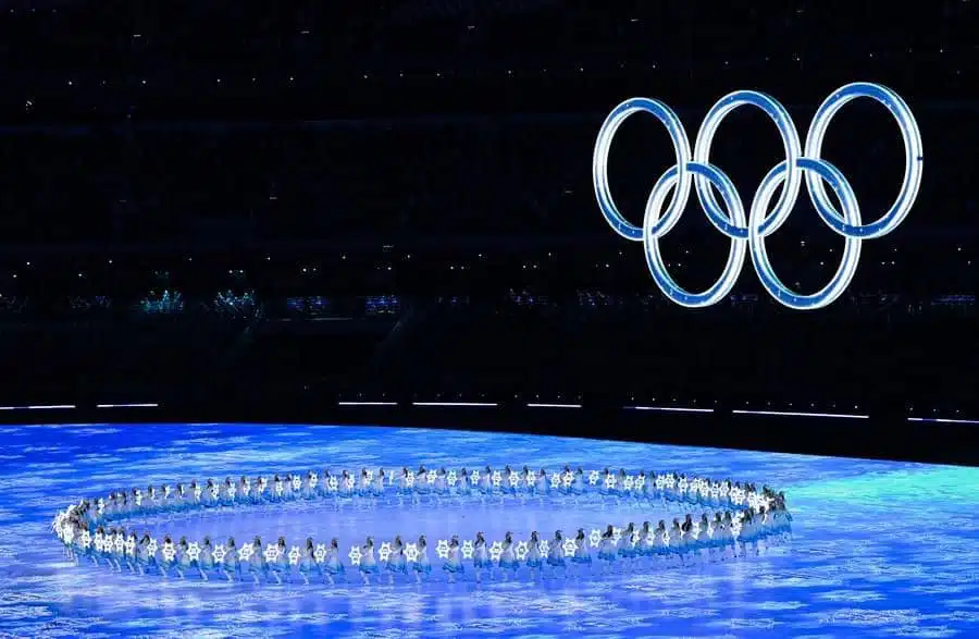 السيسى يشارك فى حفل افتتاح دورة الألعاب الشتوية الـ24 بالعاصمة بكين