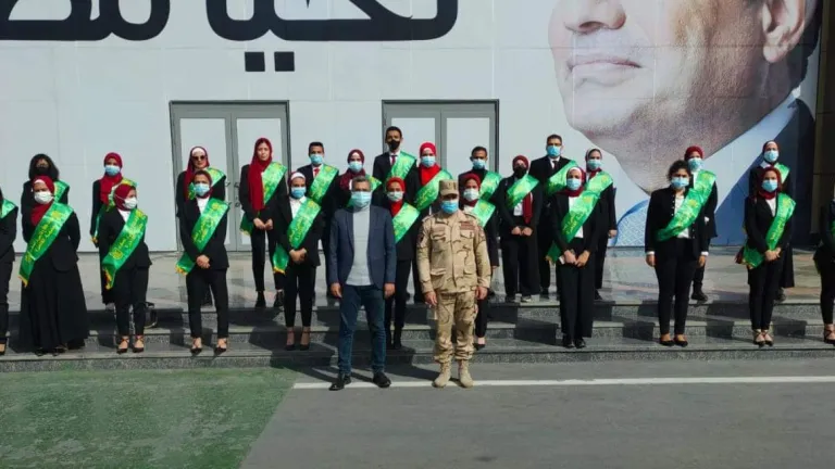 جامعة القاهرة تنظم لطلابها زيارات ميدانية للمشروعات القومية الكبرى التي تنفذها الدولة