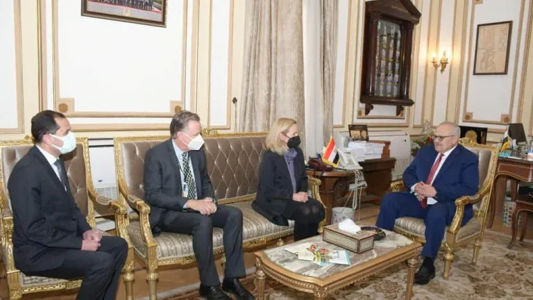 الخشت يستقبل مديرة الوكالة الأمريكية للتنمية USAID لبحث تعزيز التعاون المشترك