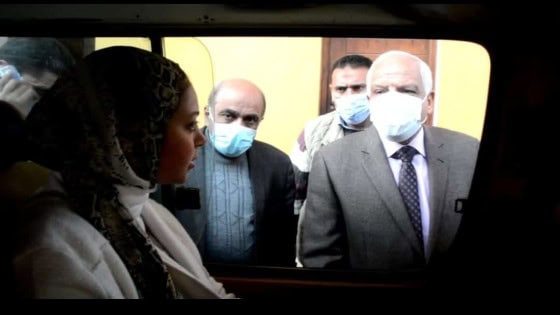 محافظ الجيزة للمواطنين .. ” متدفعوش قرش زيادة فى المواصلات” .. تعرف على تفاصيل الجولة المفاجئة بمجمع السرفيس بالمريوطية