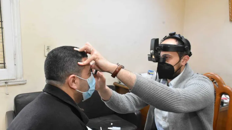 لمدة 4 شهور .. قوافل طبية متخصصة في طب وجراحات العيون من جامعة القاهرة بجميع المحافظات