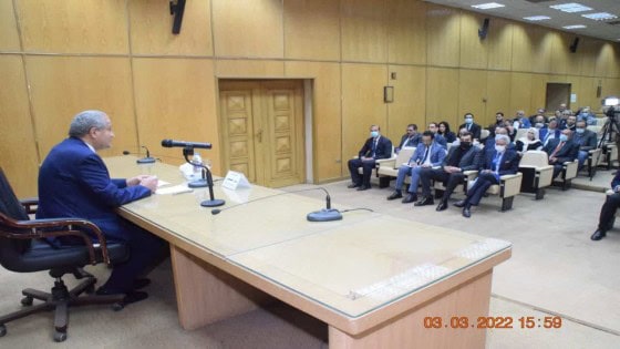 من أجل إقامة معارض اهلا رمضان .. وزير التموين يلتقى بهؤلاء المسئولين .. تعرف على مواعيد إقامة المعرض