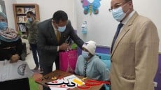 بالهدايا .. وكيل وزارة التربية والتعليم بالجيزة يتفقد لجان امتحان الشهادة الاعدادية بمستشفى 57357 .. يُصدر تعليمات هامة .. يفاجئ طلاب هذه المحافظات