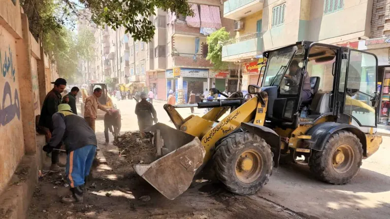 استعدادا لامتحانات نهاية العام .. محافظة الجيزة:  غرفة عمليات رئيسية على مدار الساعة .. المحافظ يشدد على رؤساء الاحياء والمراكز والمدن