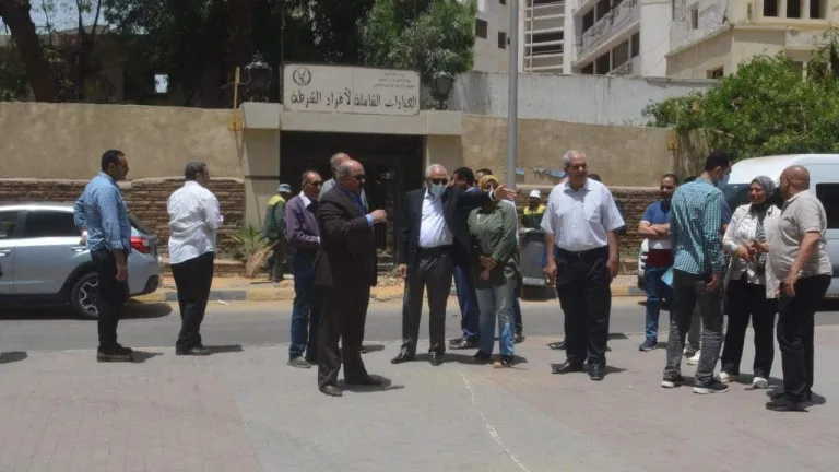 توجيهات هامة من محافظ الجيزة لمديرية الطرق ورئيس هيئة النظافة.. والسبب!!