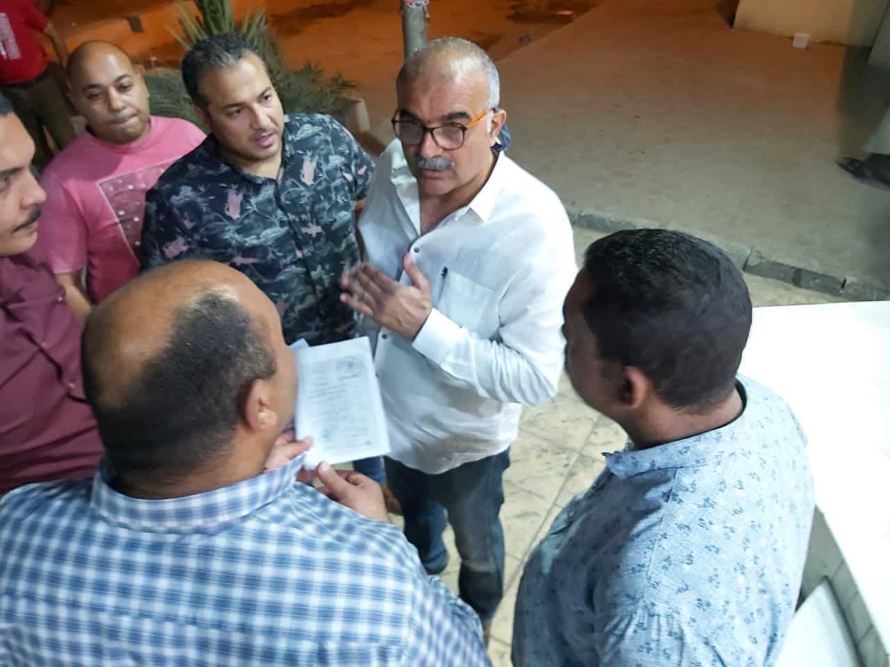 لرصد المخالفات وتحقيق الانضباط .. رئيس حى الدقى يقود حملة اشغالات حتى منتصف الليل تعرف على تفاصيلها | صور