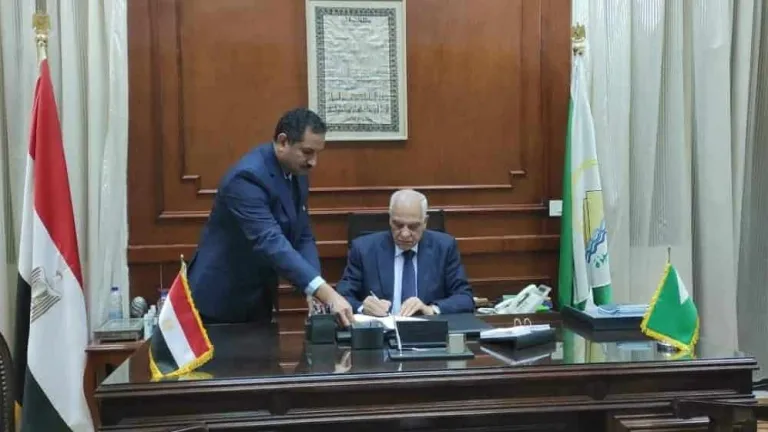 سلومة يعلن عن موعد فتح باب التظلمات للشهادة الإعدادية بتعليم الجيزة .. إعرف التفاصيل