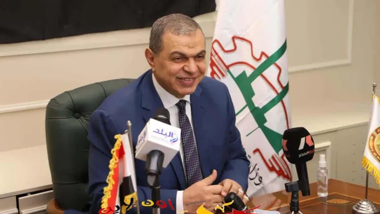 بمناسبة ثورة 30 يونيو .. الخميس المقبل إجازة بالقطاع الخاص .. فى حالة العمل كيف يحتسب أجر اليوم؟ .. إعرف حقك