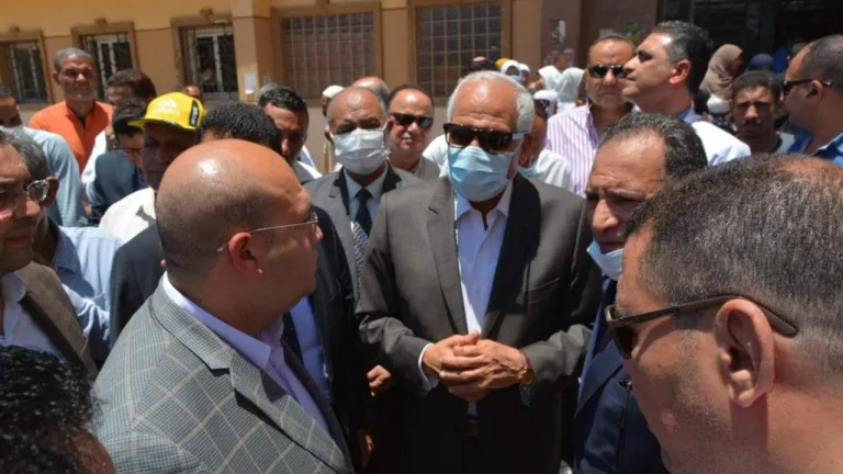 محافظ الجيزة يعاين التجهيزات النهائية لمستشفي الصدر بالعياط  .. ندعم القطاع الصحي لتقديم خدمات أفضل لمواطنينا