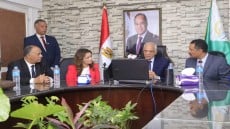 من داخل غرفة عمليات مديرية التربية والتعليم .. محافظ الجيزة يتابع سير امتحانات الثانوية العامة .. يتفقد هذه اللجان ويناشد أولياء الامور فى هذا الامر .. توجيهات هامة لرؤساء الأحياء والمراكز