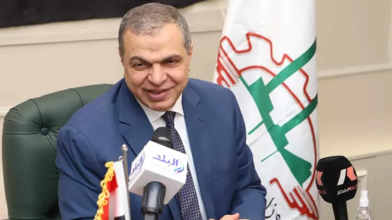 جهد دؤوب .. القوى العاملة: تُحصل 809 آلاف جنيه مستحقات مصريات بالرياض