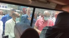 محافظ الجيزة يوجه بإستكمال رصف طريق 11 فى الحوامدية حتى قرية ام خنان .. يعلق على شونة الرمل بمزلقان منى الامير