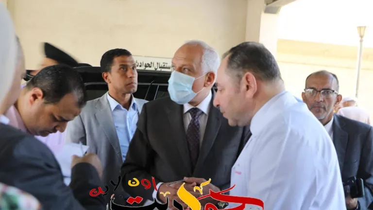 حريق في مبنى خدمي تابع لكنيسة أبو سيفين بإمبابة .. المحافظ يتواجد ميدانياً لمتابعة الموقف لحظة بلحظة .. يأمر بصرف 50 الف جنيه للمتوفى و 10 الاف للمصاب