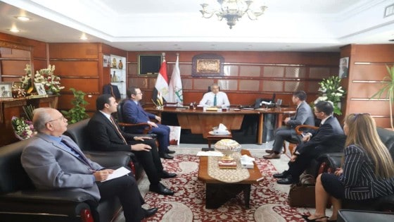 وزير القوى العاملة يلتقى بالرئيس التنفيذي لـ”هواوي” .. هذا اهم ماجاء فى اللقاء