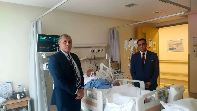 إصابة مصرى بكسور في الجمجمة بالسعودية .. وزير القوى العاملة يتابع حالته لحظة بلحظة .. أهليته انقطعت اخباره منذ فترة