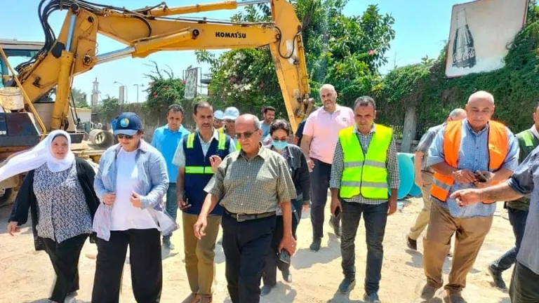 رئيس مياه الإسكندرية يتفقد مشروعات قطاع جنوب الإسكندرية