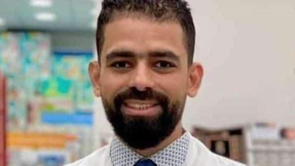 الصيدلى ولاء