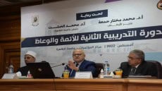 ختام  الدورة الثانية لتدريب 50 إماما من الأوقاف فى جامعة القاهرة بمحاضرة للخشت