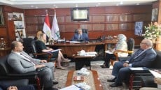 وزير القوى العاملة يلتقي نائب مدير الدولية للهجرة: للتوعية بمخاطر الهجرة غير الشرعية .. وإرشادات للراغبين في العمل بالخارج