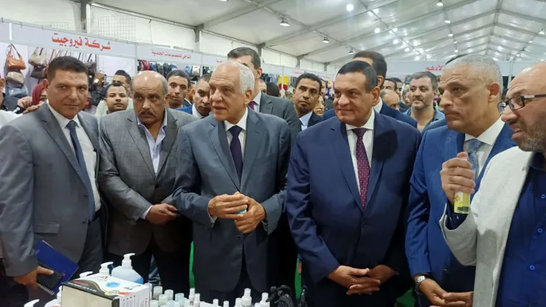 استعداداً للعام الدراسي الجديد .. آمنة وراشد يفتتحان معرض "أهلا مدارس" بالجيزة .. ننشر التفاصيل