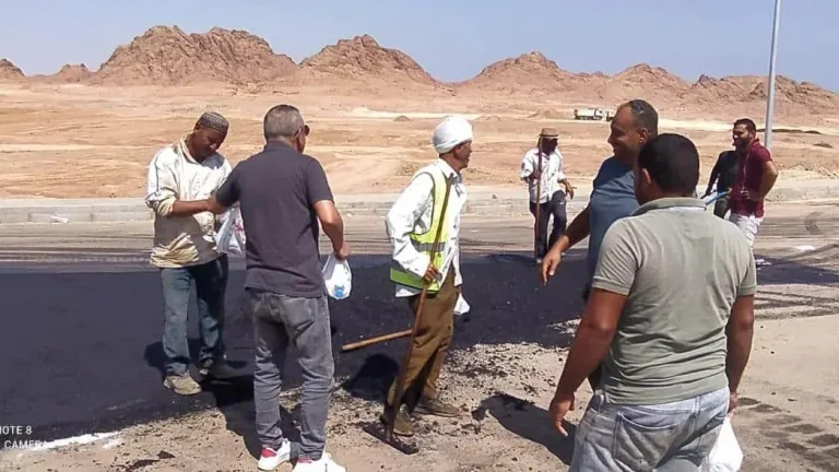بالصور .. استعداداً لقمة المناخ: جولة تفقدية لـ"قوى عاملة" جنوب سيناء لمواقع عمل بشرم الشيخ