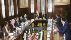 القصير وجندي” يتفقان على طرح الفرص الاستثمارية الزراعية على المصريين في الخارج