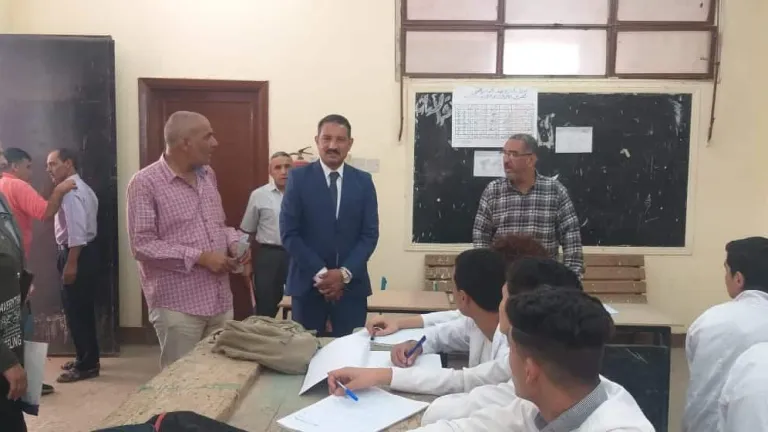 سلومة يطلق اسم طالبة إدارة كرداسة التعليمية المتوفاه على قاعة التدريس .. يحاور الطلاب داخل الفصول .. تسليم الكتب الدراسية للطلاب دون ربطها بالمصروفات .. تعرف على تفاصيل الجوله