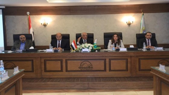 راشد: تقييم أى مسئول بناء على رضاء المواطن عن مستوي الخدمات المقدمة له .. يوجه الشئون القانونية بهذا الامر
