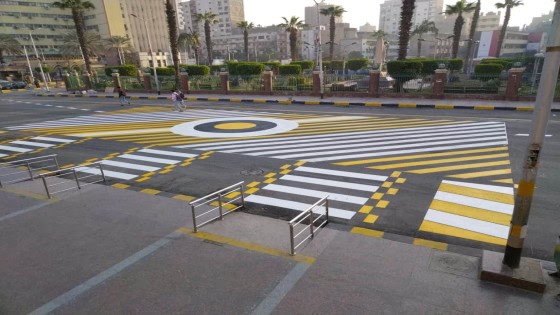 محافظ الجيزة يتابع أعمال تطوير محيط محطه سكه حديد الجيزة .. يُكلف مديرية الطرق بهذا الامر