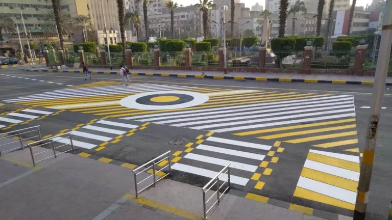 محافظ الجيزة يتابع أعمال تطوير محيط محطه سكه حديد الجيزة .. يُكلف مديرية الطرق بهذا الامر
