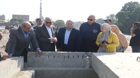 محافظ الجيزة برفقة هؤلاء القادة يتفقدون نسب تنفيذ هذا المشروع بأبو النمرس .. راشد يستمع لطلبات المواطنين