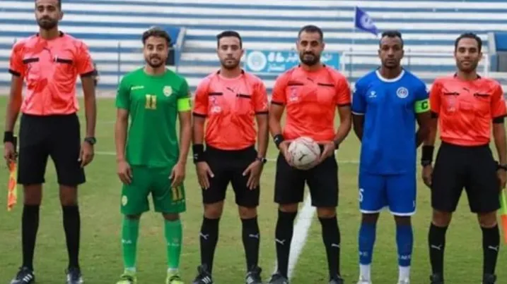 الاعتداء بالضرب على حكم مباراة الترسانة والسكة الحديد .. مكالمة هاتفيه تجبره على استكمال الماتش .. فما هى الاسباب