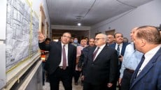 الخشت يتابع ميدانيا الموقف التنفيذى للإنشاءات والتشطيبات النهائية بمشروع جامعة القاهرة الدولية