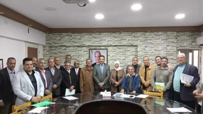 لهذه الاسباب .. سلومة يلتقى بموجهى عموم المواد الأساسية  ورؤساء الكنترولات