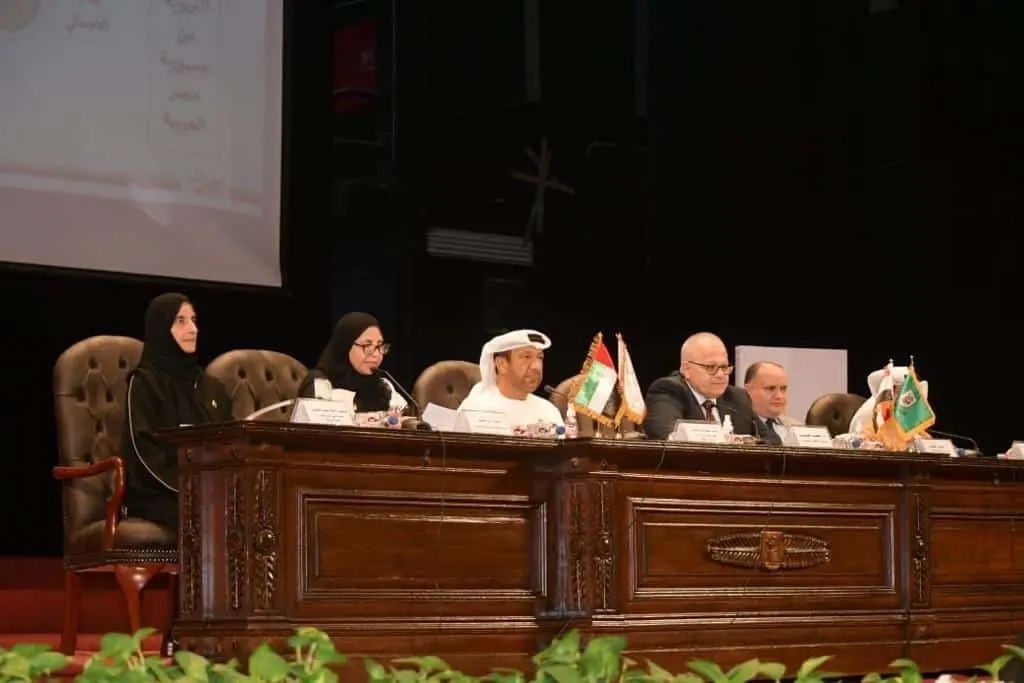 جامعة القاهرة تستقبل وفد الأمانة العامة لجائزة خليفة التربوية بدولة الإمارات العربية المتحدة