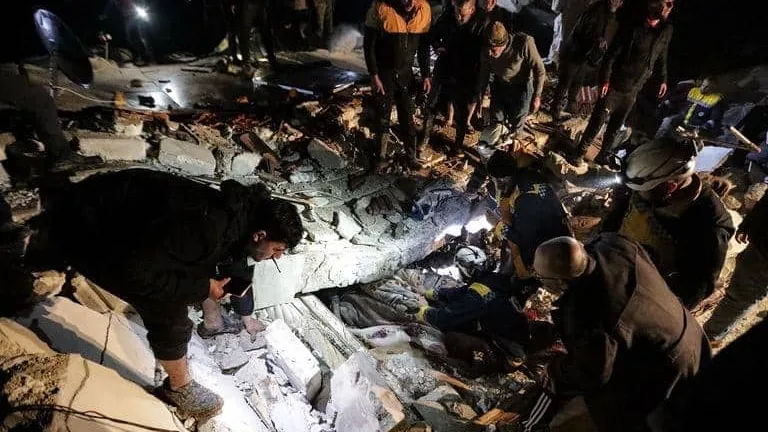 زلزال يضرب تركيا وسوريا .. الأولى تطلب دعم دولى والاسد يعقد اجتماعاً طارئاً .. تعرف على اخر التطورات